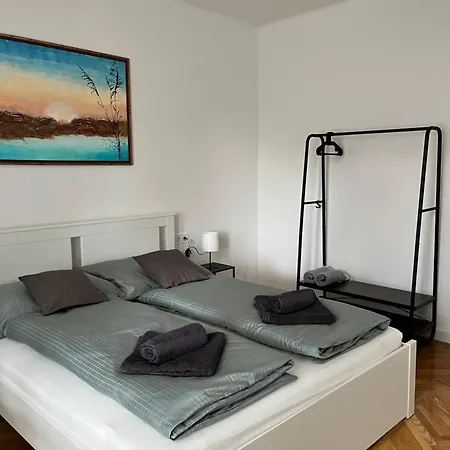 Pelso D'oro Apartmanhaz * Balatonfoldvar