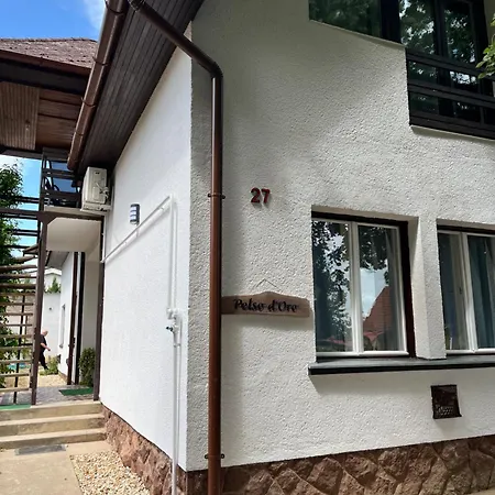 Pelso D'oro Apartmanhaz Διαμέρισμα