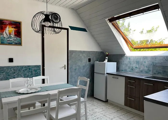 Pelso D'oro Apartmanhaz Апартаменты *